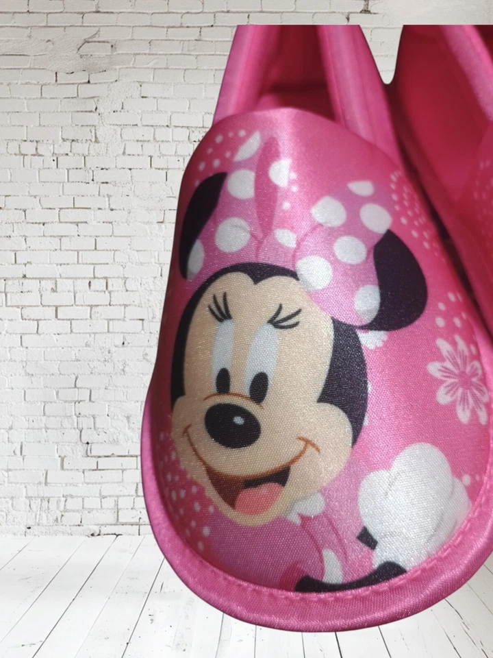 ~NWT DISNEY Juniors MINNIE MOUSE Slippers! Size L 9-10 - Image 2 of 4