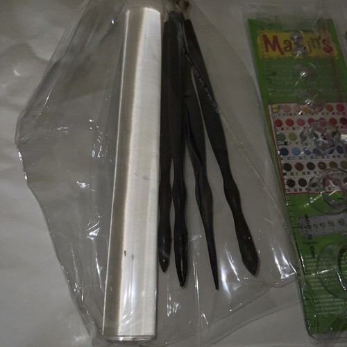 NEW Makin’s Clay Lot- Mixing Ruler, Clay Cutters Heart stars, tools - Picture 2 of 5