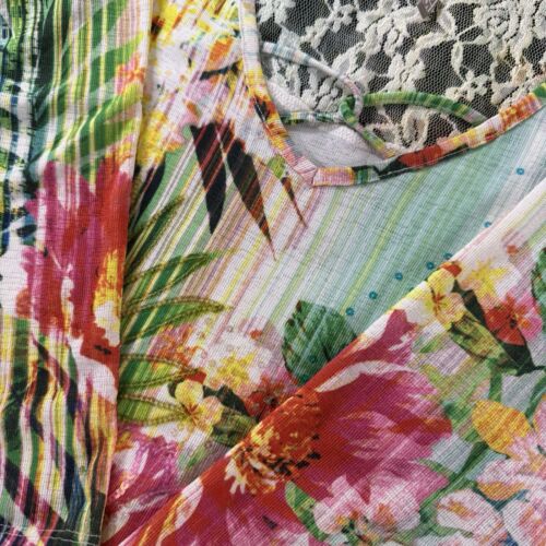 1775 Boho Floral Stripe Handkerchief Hem Tunic Top XL Lace Back Art Tee