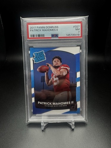 2017 Panini Donruss #327 Patrick Mahomes II RC Rated Rookie PSA 7