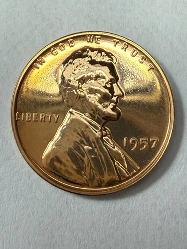 ** 1957 PROOF LINCOLN CENT  (UPGRADE THAT SPOT IN YOUR SET)  PRICED TO SELL 🔥**