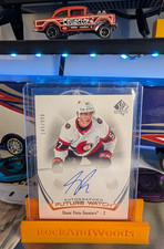 Shane Pinto 2021 22 UD SP Authentic Future Watch Autograph /999 #110