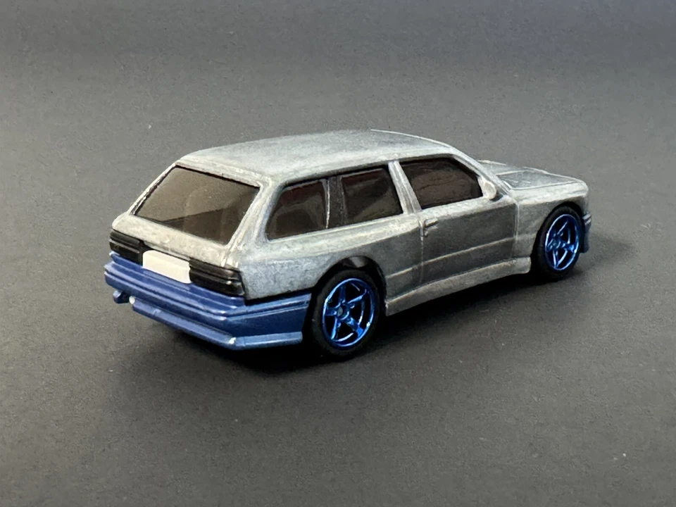 HOT WHEELS PROTOTYPE TEST-RUN RAW BODY RIVET BMW M3 Wagon Unique ! - Image 3 of 4