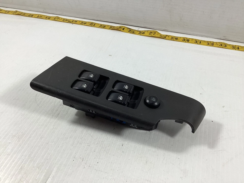 Interruptor maestro de ventana eléctrica para conductor Chevrolet Aveo 2009-2011 OEM. Foto 3 de 4