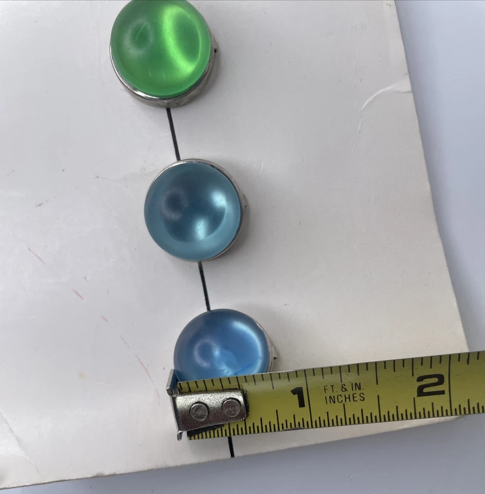 New Vintage Set of 6 Button Covers by NONY Blue Green Yellow 1980s 1990s - Image 2 of 3