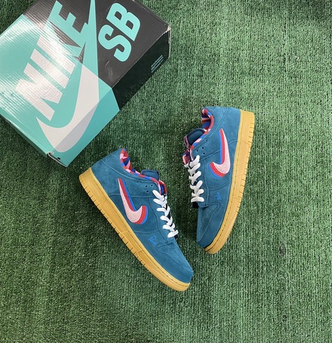 parra dunk friends and family