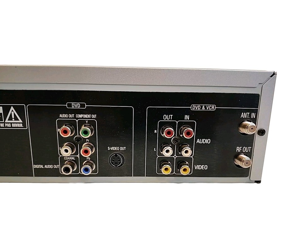 Daewoo VCR & DVD/Video CD/CD/MP3 Player Combo DV6T955B VCR works