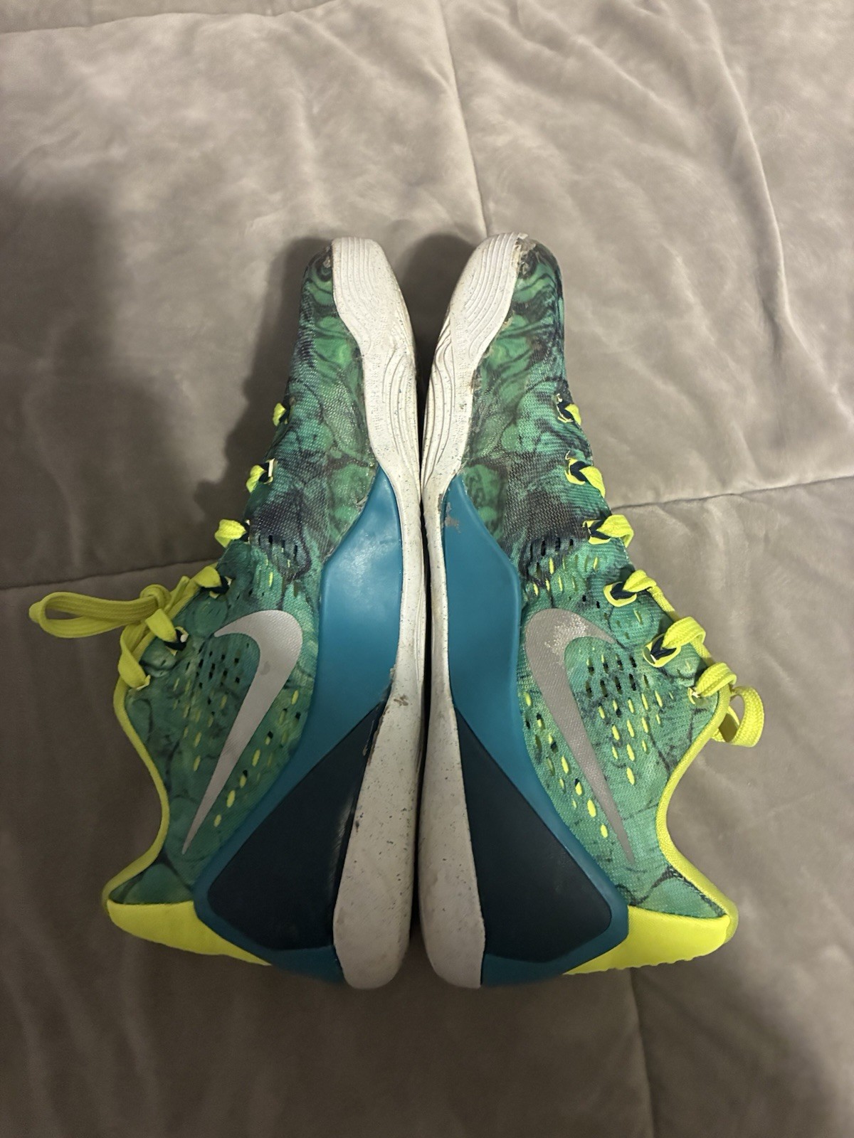 Kobe 9 Easter - image 5
