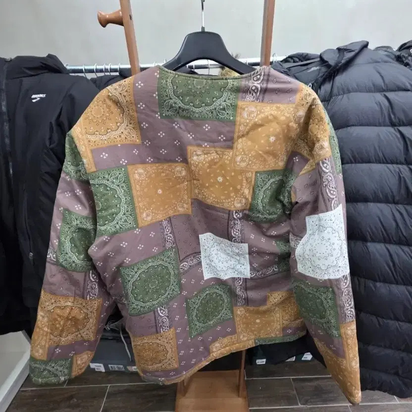 Patchwork Quilted Bomber Jacket - Unique Pattern,… - image 4