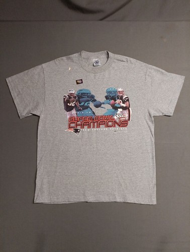 VTG 2002 NFL Super Bowl XXXVI England Patriots Champions XL Reebok T-Shirt