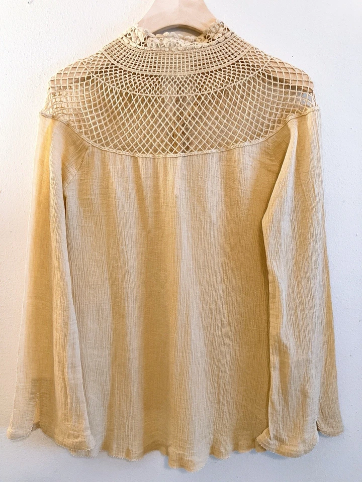 FREE PEOPLE Crochet Crepé Top Mangas Campana Pequeño Nuevo sin Etiquetas Foto 3 de 4
