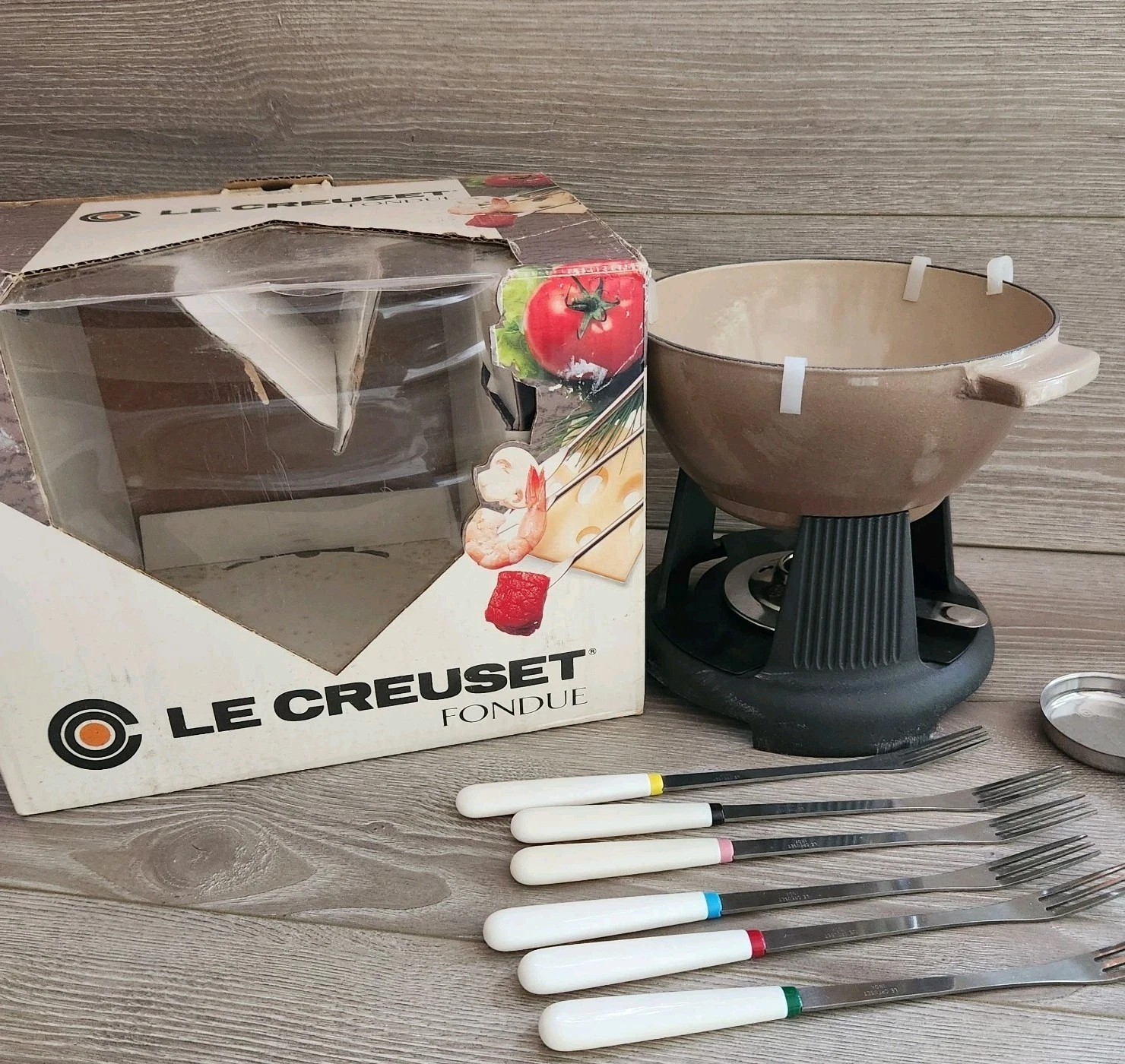 Le Creuset Cheese Fondue Set Enamel Cast Iron Compact Tabletop 2.5 Qt READ
