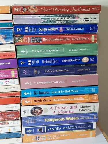 Harlequin Romance Silloutte Love Inspired Moonlight Paperback Book Lot Of 52 - Picture 4 of 18
