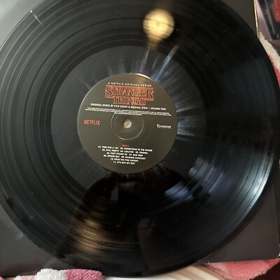 Stranger Things 限定盤 LP Kyle Dixon, Michael Stein - Stranger Things Volume One