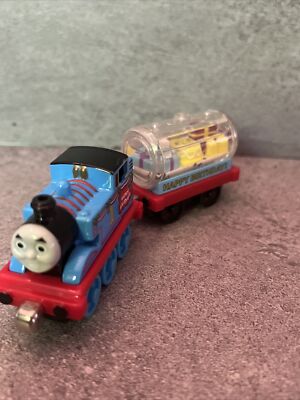 Thomas & Friends Take Play Along Diecast Train THOMAS & BIRTHDAY TANKER EUC