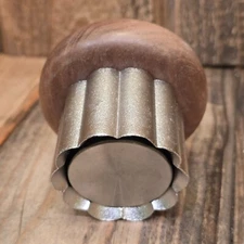 WILLIAMS SONOMA FLOWER RAVIOLI STAMPS STAINLESS STEEL WALNUT