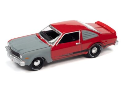 PLYMOUTH Volare Road Runner - Red - 1976 - weathered - Johnny Lightning 1:64