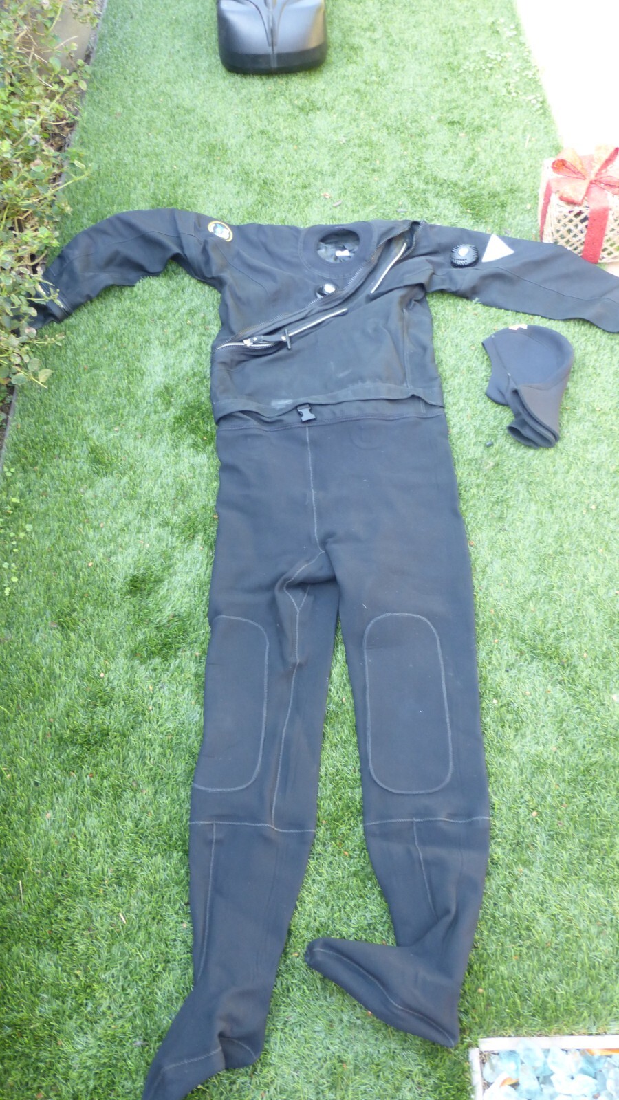 DUI CLX450 Mens Premium Drysuit ** Comes with Hood and Bag eBay