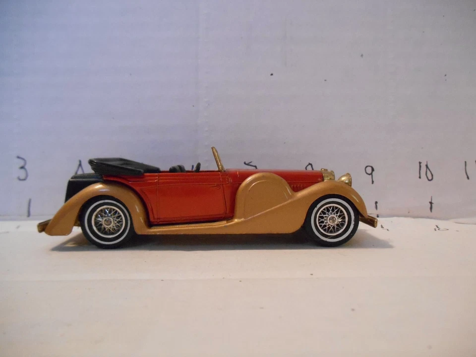 1938 Lagonda Drophead Coupe Y-11 Matchbox Models of Yesteryear by Lesney - Image 3 of 4