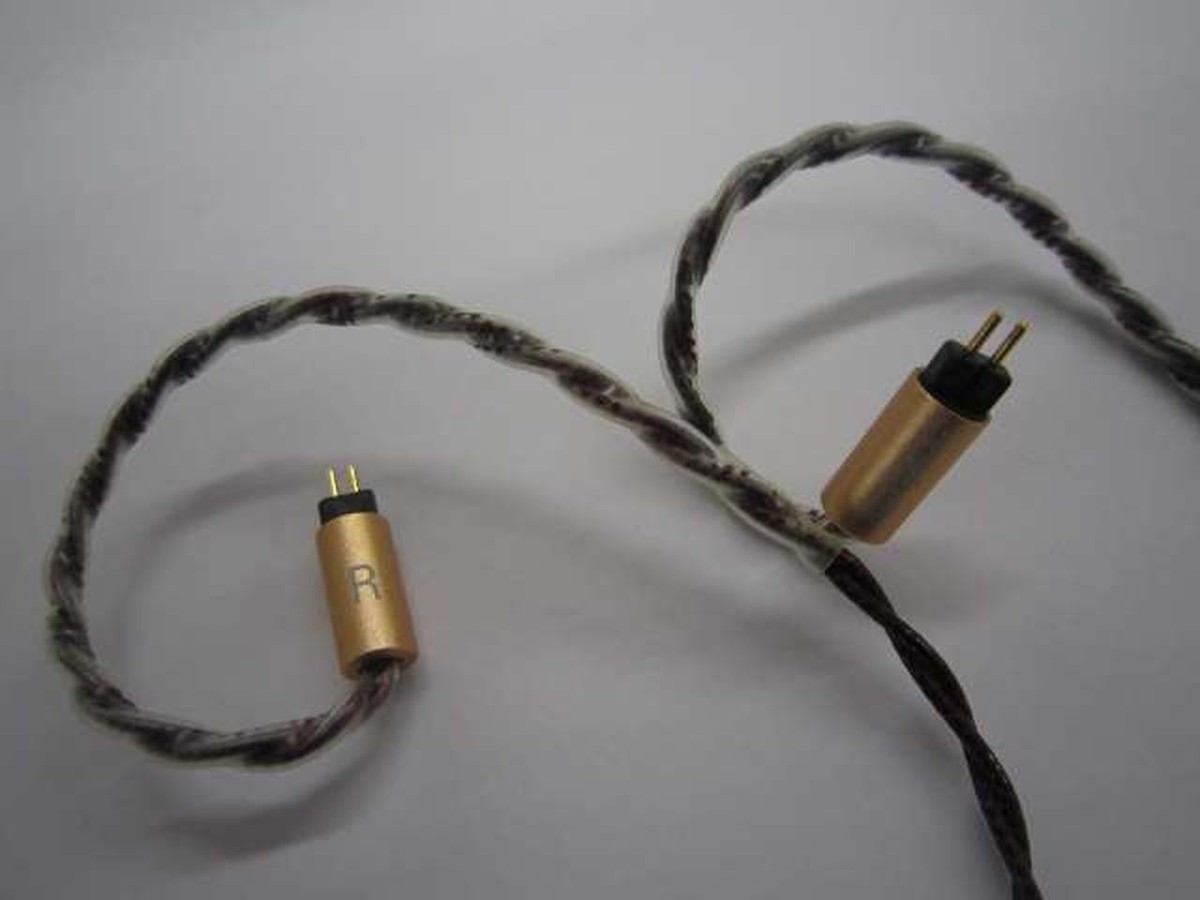 Beat Audio Vermilion Mk2 Ciem2Pin 3.5Mm Earphone Cable | eBay Beat Audio Vermilion Mk2 Ciem2Pin 3.5Mm Earphone Cable | eBay