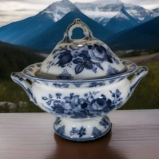Large  Blue Transferware Staffordshire Soup Tureen " Rose & Lily " Davenport 