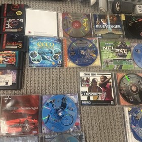 Sega Dreamcast And Genesis Console and 28 Game Bundle Lot Sonic Adventure