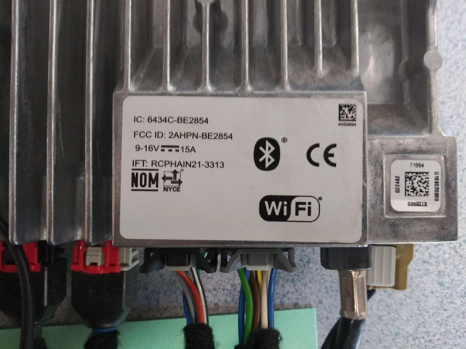 2022 GMC Sierra1500 OEM Radio Receiver Module ID 87830780 Fits 22-23 — 第 4/4 张图片