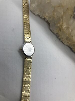 Nice Ladies Pulsar Small Dial Bracelet Watch With New  display picture 1