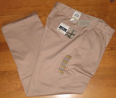 Mens Dockers Iron Free Cotton Khaki Pants Classic Fit D3 Pleated