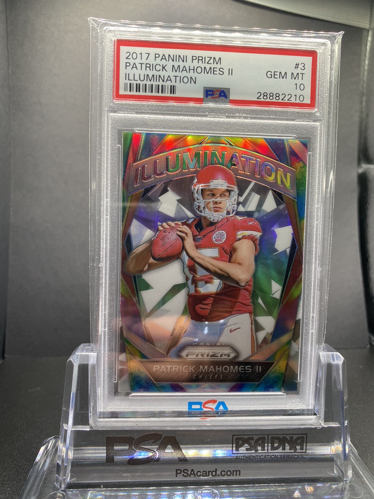 2017 PATRICK MAHOMES II Panini PRIZM Illumination RC Rookie Refractor PSA 10 GEM