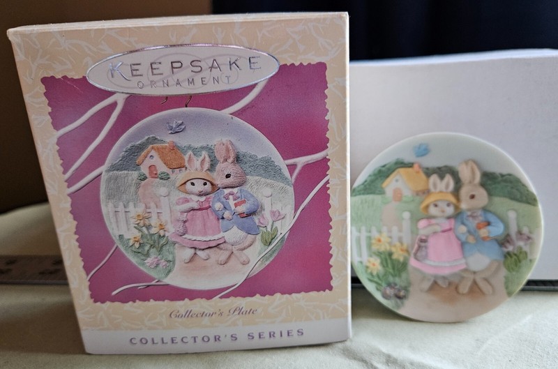 Hallmark Keepsake Spring Easter Ornament Collector Plate Sunny Sunday Best 1997