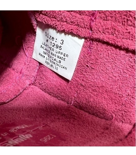 Minnetonka hot pink double fringe boots baby girl size 3 - Picture 9 of 9