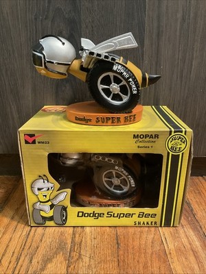 Dodge MOPAR スーパービー　アメ車　ボブルヘッド New Dodge Super Bee Bobblehead Butterscotch Bent Rod Garage Shaker