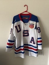 Guess the Sale Price: Hockey Collectibles and Memorabilia 20