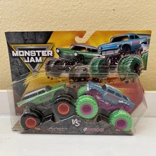 MONSTER JAM 2025 1/64 SERIES 33 GREEN AVENGER VS BLUE AVENGER 2 PACK Nitro Neon