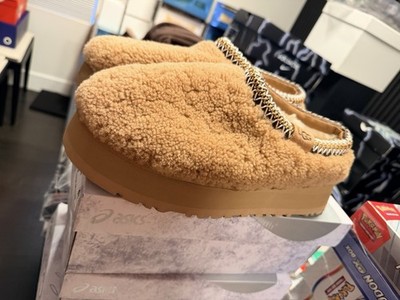 UGG MAXI CURLY TAZZ CHESTNUT SUEDE LINED SHEARLING WOMEN'S SLIPPERS SIZE US 10W