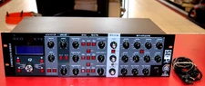 STUDIO ELECTRONICS SE-1X Analog Synthesizer Module Red Eye-**POWERS ON/WORKS**