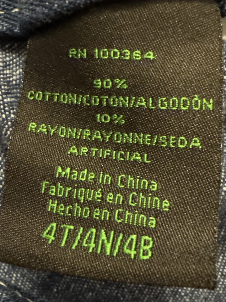 Mono con tirantes de mezclilla John Deere para niños pequeños logotipo talla 4T pantalones cortos Country Tractor niños Foto 4 de 4