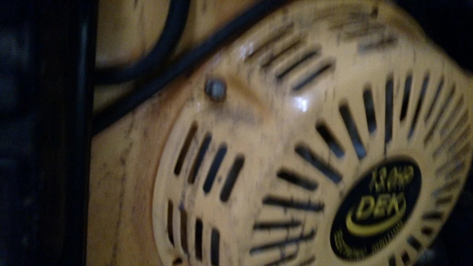 DEK 6500 PORTABLE GAS GENERAT0R - Image 4 of 4