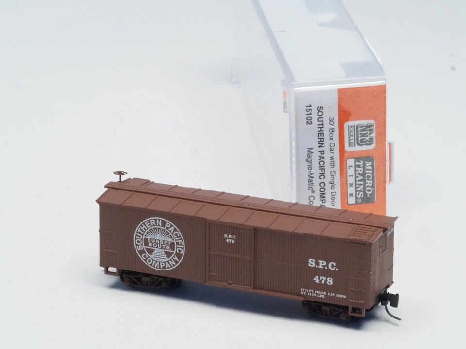 Micro-Trains Nn3 Narrow Gauge Scale  Southern Pacific Company 15102 - Image 2 of 2
