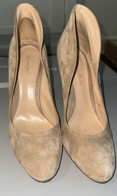Gianvito Rossi Women's Suede Tan Heels