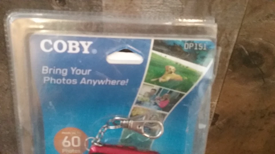 Coby Digital Photo Keychain 60 Photos Dp-151 NEW - Image 3 of 4