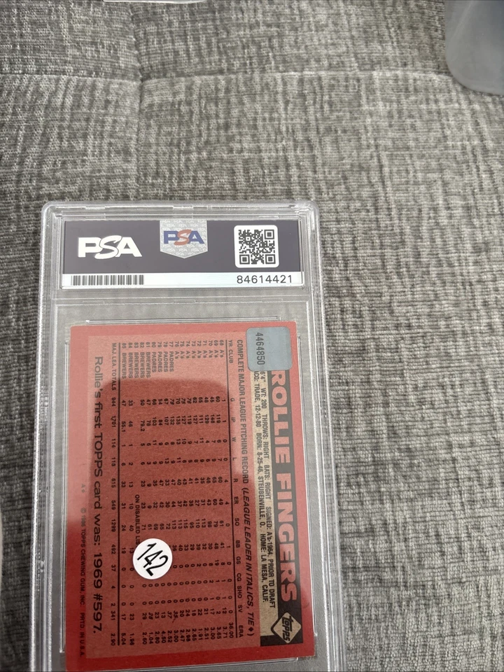 1986 Topps - Rollie Fingers #185 PSA Authentic Auto Autograph /150 - Image 2 of 2