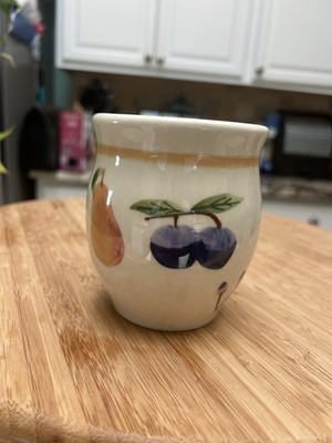1 Longaberger Fruit Medley Pottery Thick Coffee Mug USA 16 oz Dresden OH Glazed