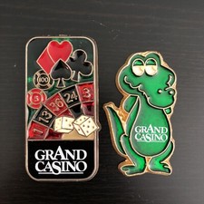 Vintage GRAND CASINO Mississippi Metal Refrigerator Fridge Magnet Alligator 2Set