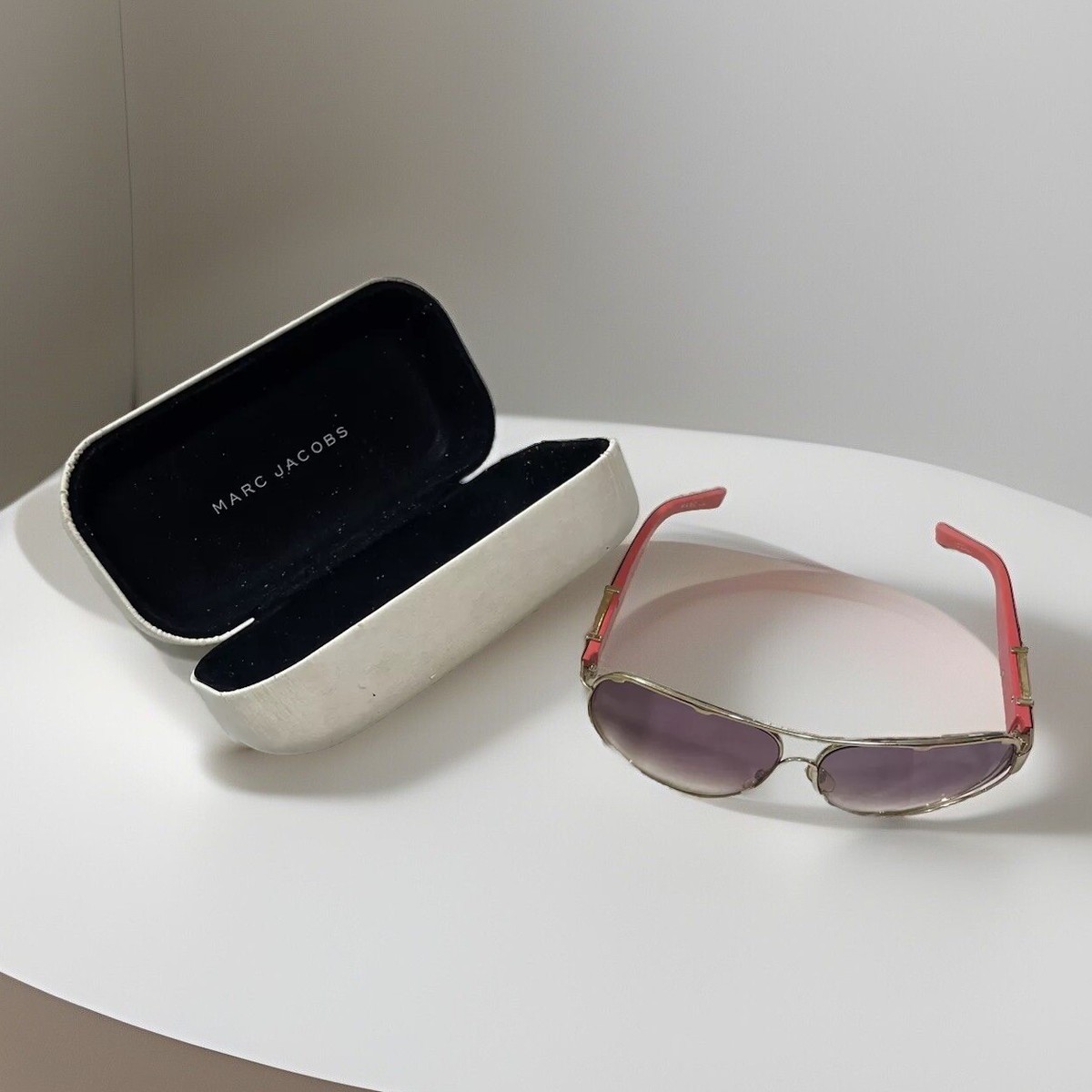 Authentic MARC BY MARC JACOBS Sunglasses Marc Jacobs Marc 806/S Oval Sunglasses | Fashion Eyewear US main image 3