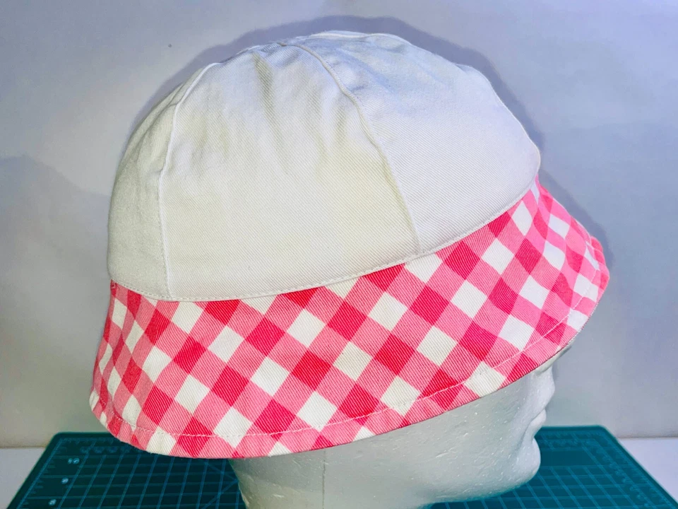 Hello Kitty Sanrio Bucket Hat Toddler Size Sun Pink Red Apples Cat Graphic Print - Image 3 of 4