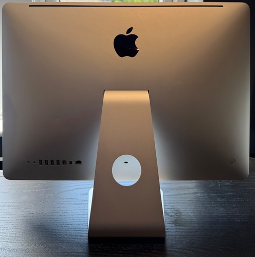 Apple iMac 21.5" (Late 2009) 3.06GHz 12GB RAM 120GB SSD macOS High Sierra - Photo 2/10