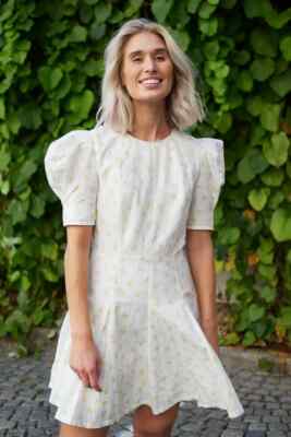 Pia Tjelta Poppy Mini Dress S 6 Women Casual Floral Short Puff Sleeve NEW 40611