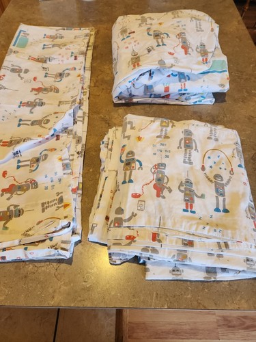 Crate and Barrel Kids Organic Cotton Full Sz Sheet Set Robots Unisex - Picture 6 of 8